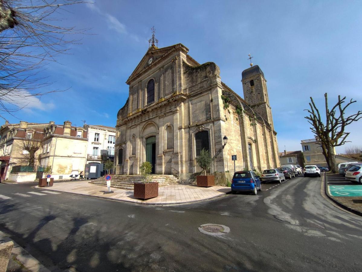 Chaleureux Appartement A Deux Pas Du Centre-Ville De Castillon, De La Dordogne Et Proche Saint-Emilion Екстериор снимка