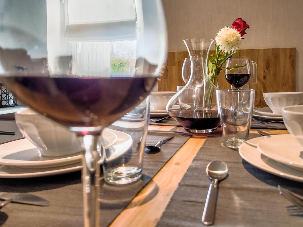 Chaleureux Appartement A Deux Pas Du Centre-Ville De Castillon, De La Dordogne Et Proche Saint-Emilion Екстериор снимка